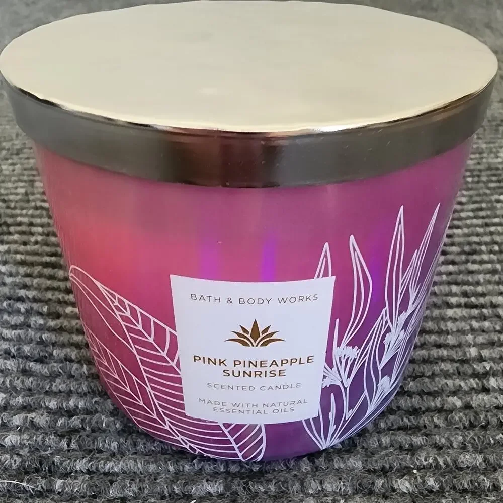 Bath & Body Works Pink Pineapple Sunrise 3 Wick Scented Candle 14.5oz